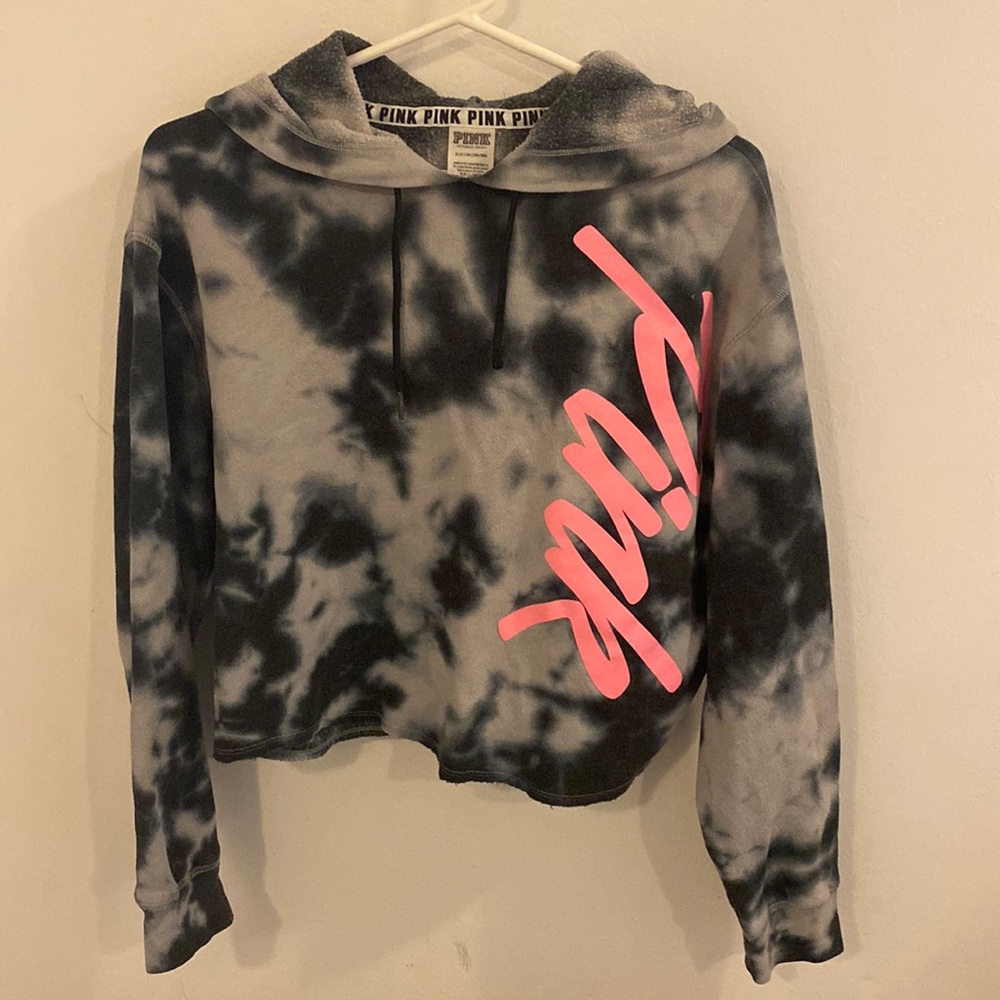 Cropped hoodie